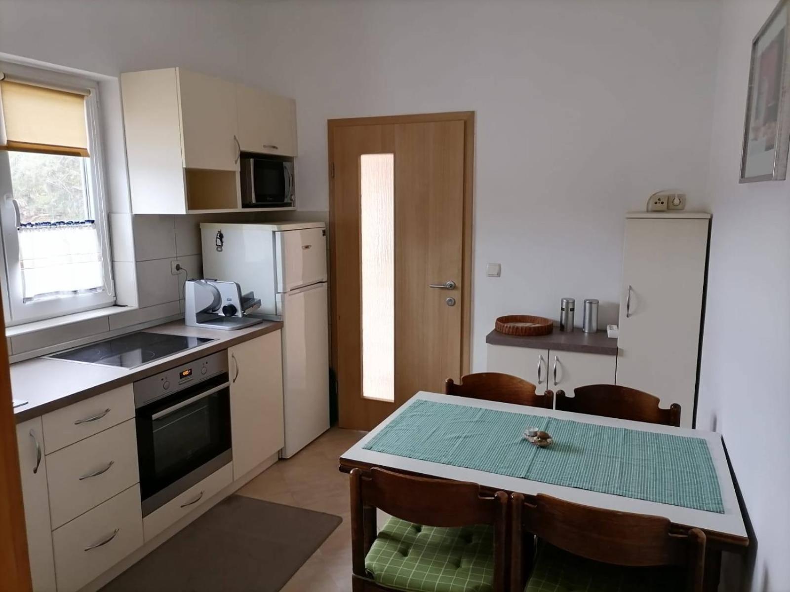 Apartments By The Sea Supetarska Draga - Donja, Rab - 11769 ภายนอก รูปภาพ
